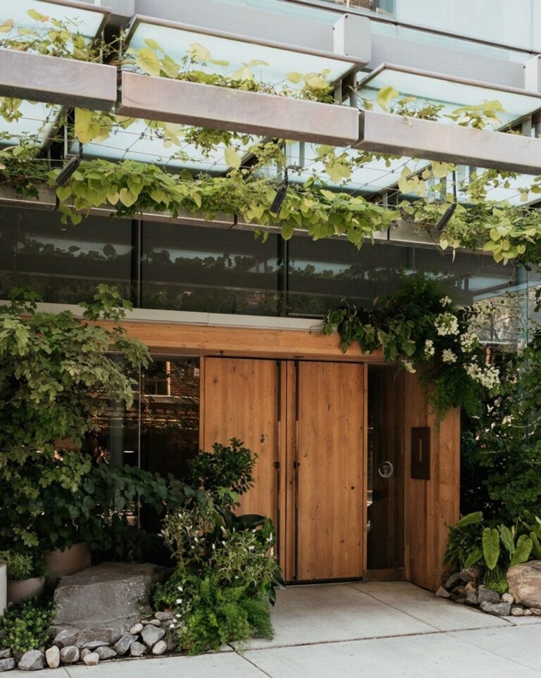 1 Hotel Toronto