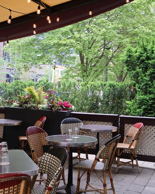 Le Sélect Bistro