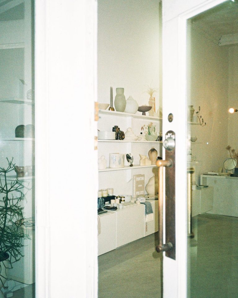 SOUVENIR